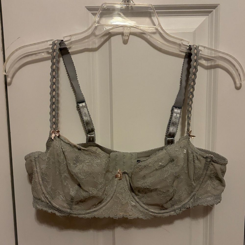 Felina Women's Size 40B Lace Bra